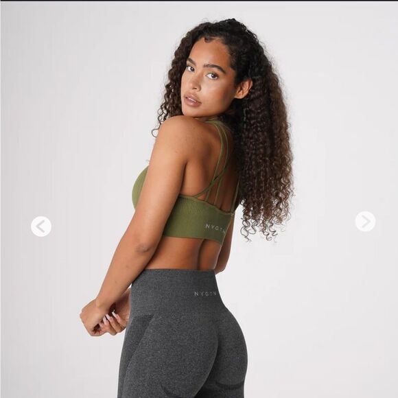 Nvgtn NWT Seamless Galaxy Ribbed Spandex Sports Bra khaki green Size M - Picture 2 of 4